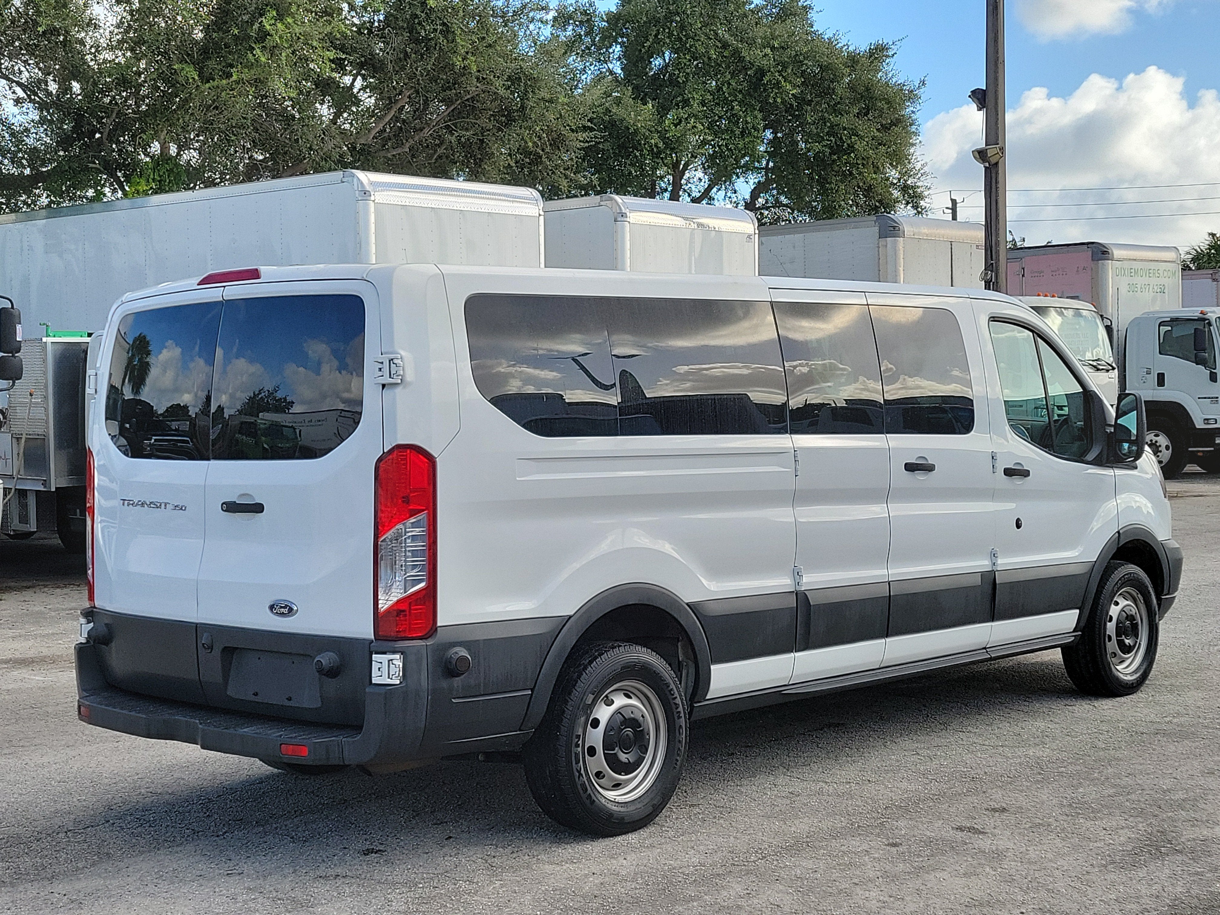 2018 Ford Transit Passenger Wagon XL