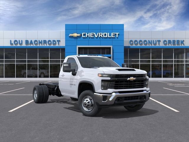 2025 Chevrolet Silverado 3500 HD Chassis Cab Work Truck