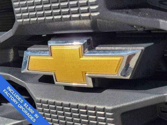2025 Chevrolet Silverado 1500 Custom