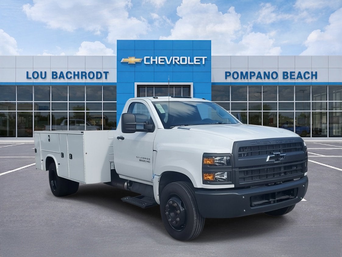 2024 Chevrolet Silverado 5500 HD Work Truck