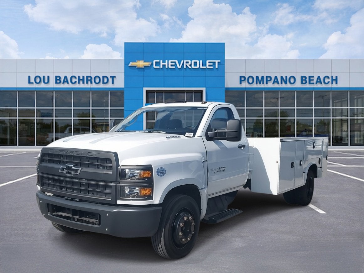 2024 Chevrolet Silverado 5500 HD Work Truck