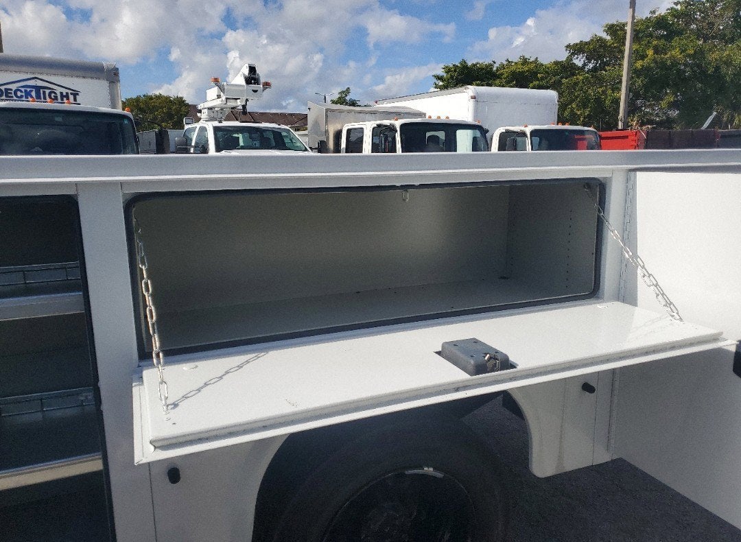 2024 Chevrolet Silverado 5500 HD Work Truck