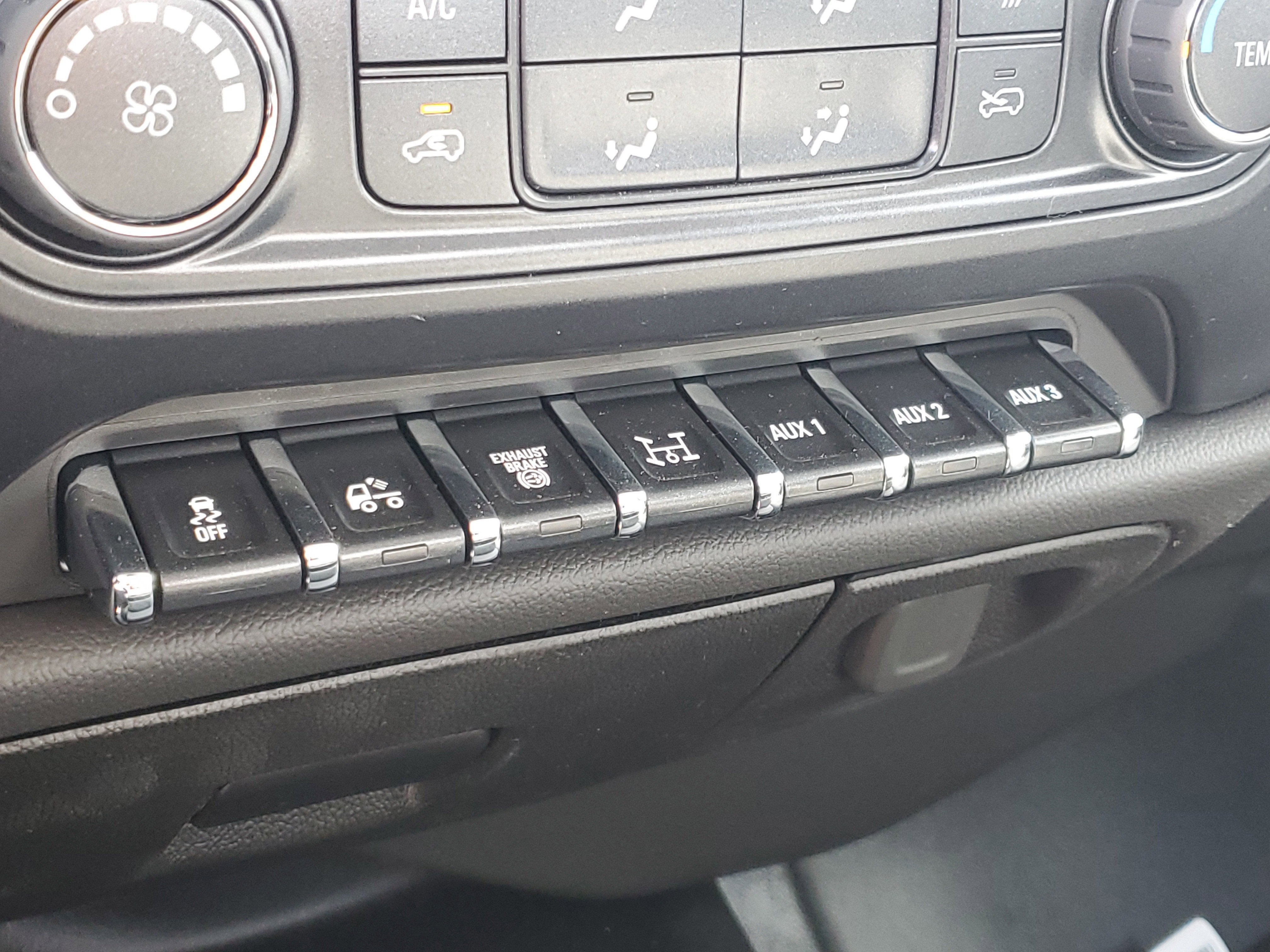 2024 Chevrolet Silverado 5500 HD Work Truck
