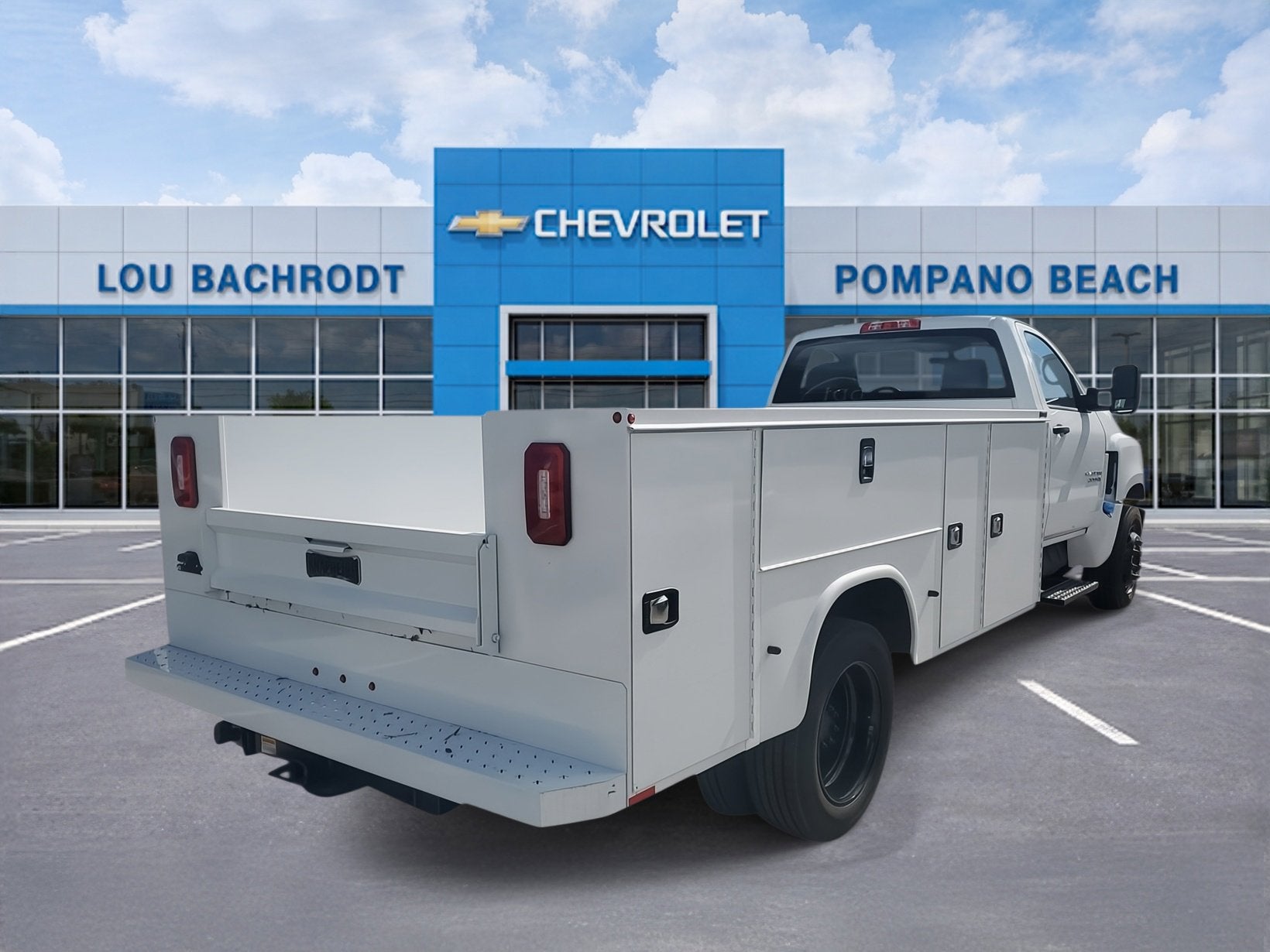 2024 Chevrolet Silverado 5500 HD Work Truck