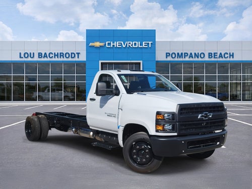2024 Chevrolet Silverado 6500 HD Work Truck
