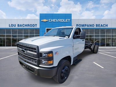 2024 Chevrolet Silverado 6500 HD Work Truck