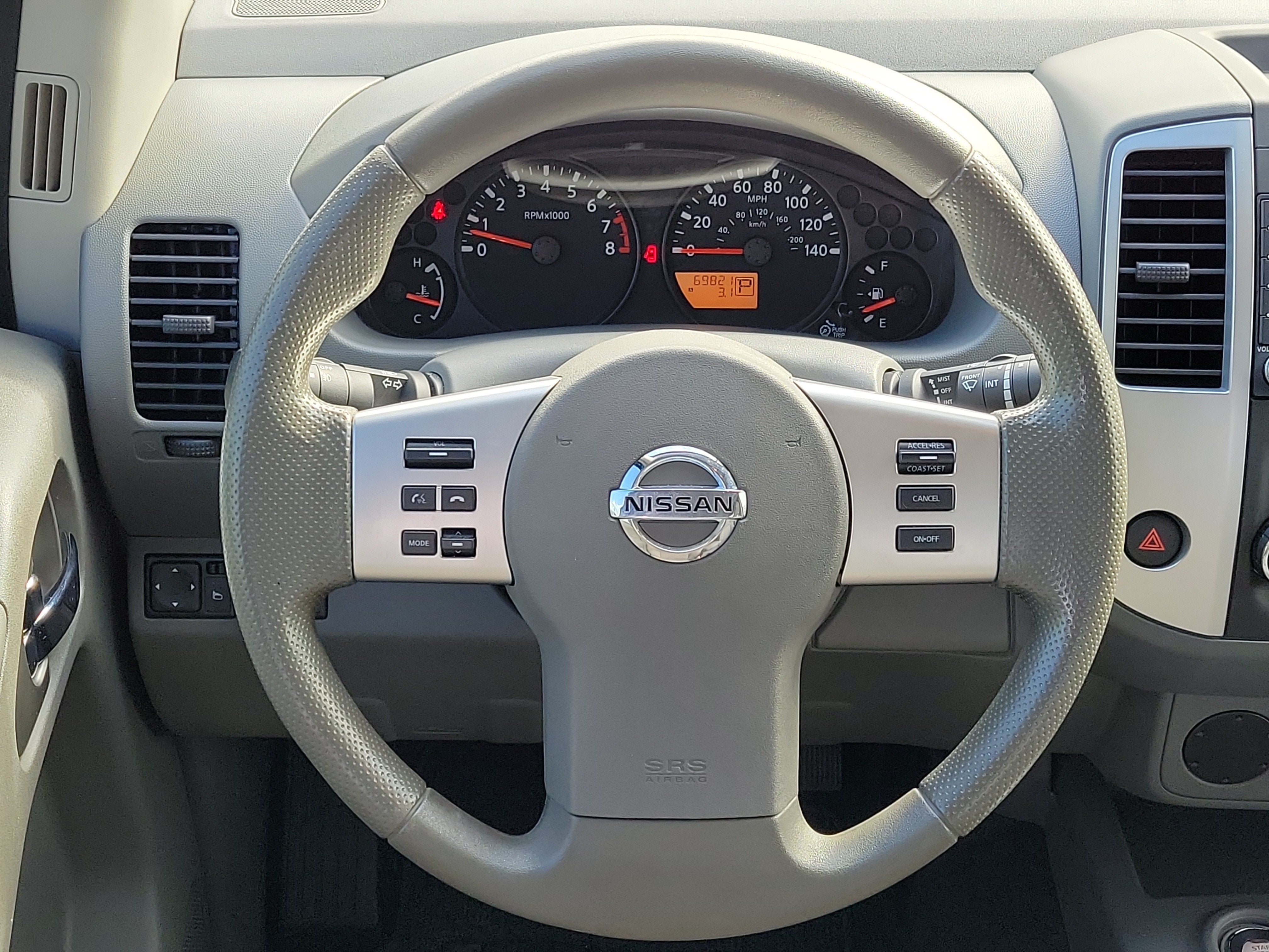 2020 Nissan Frontier SV