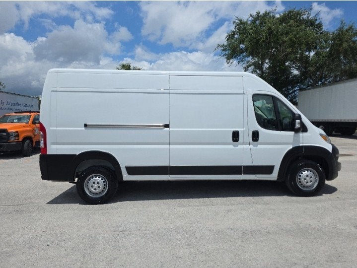 2025 RAM ProMaster Cargo Van Tradesman
