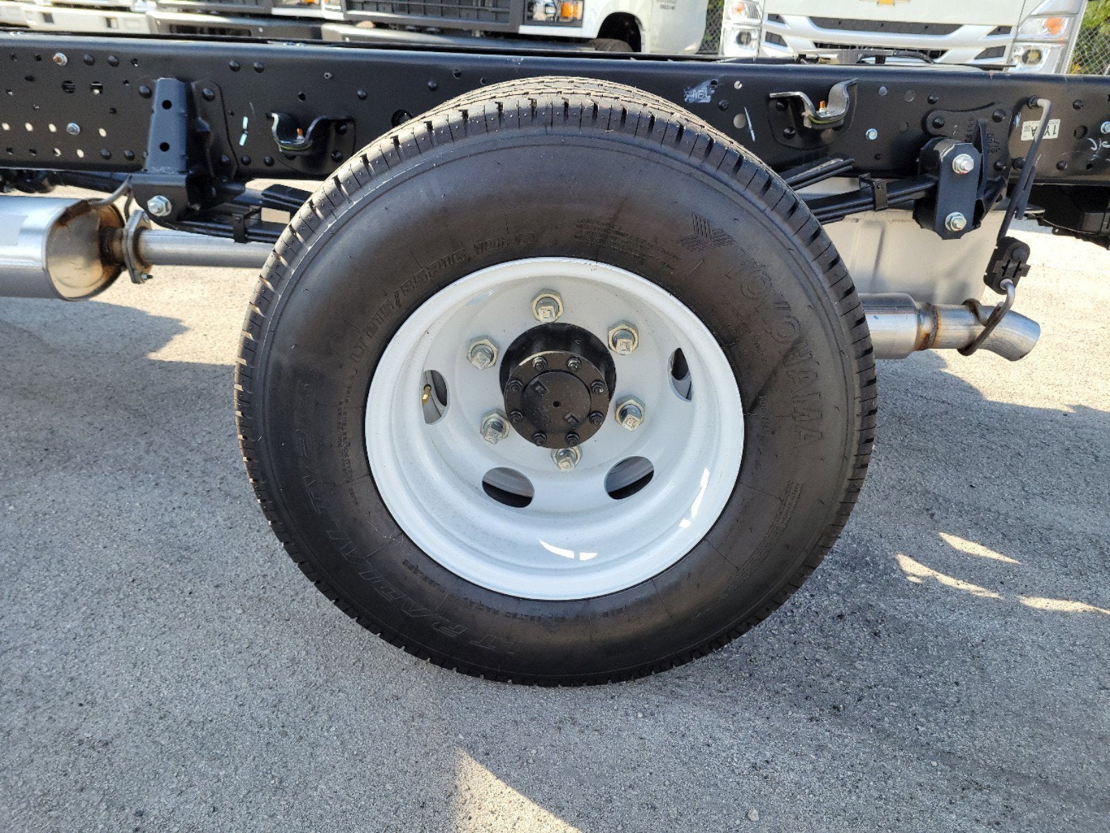2025 Chevrolet Low Cab Forward 3500 HG Base