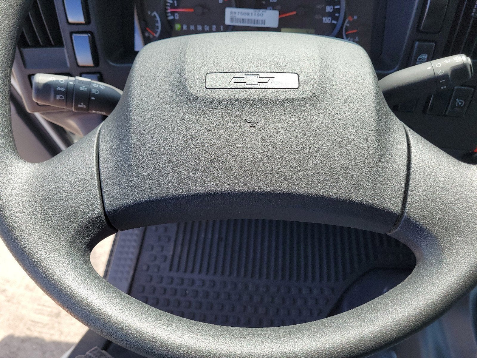 2025 Chevrolet Low Cab Forward 4500 HG Base