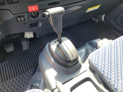 2025 Chevrolet Low Cab Forward 4500 HG Base