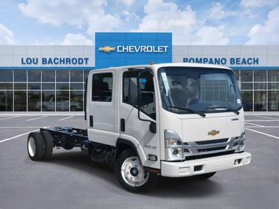 2025 Chevrolet Low Cab Forward 4500 HG Base