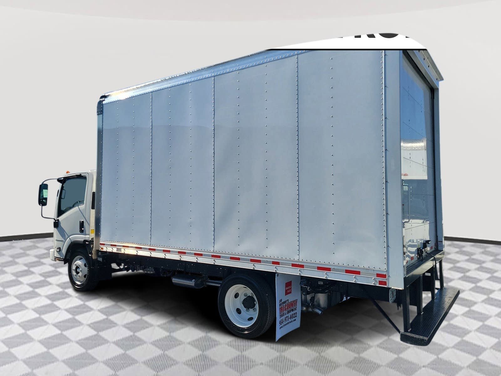 2025 Chevrolet Low Cab Forward 4500 HG Base