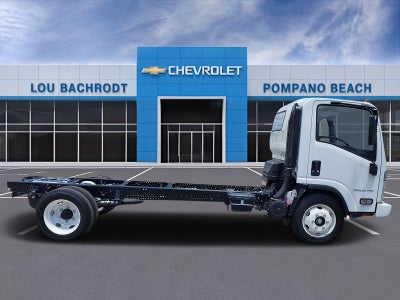 2025 Chevrolet Low Cab Forward 4500 HG Base