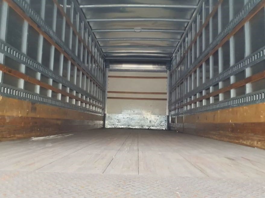 2019 INTERNATIONAL 4300 Base