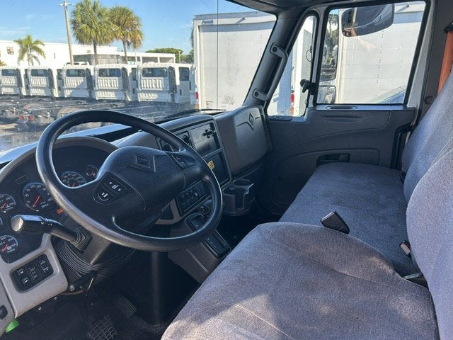 2019 INTERNATIONAL 4300 Base