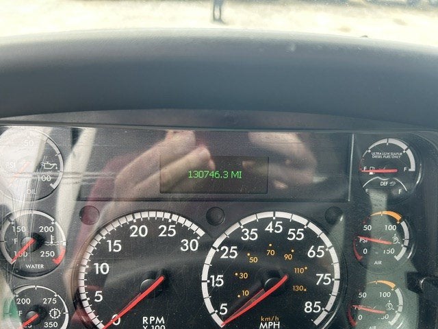 2021 Freightliner M2 Base