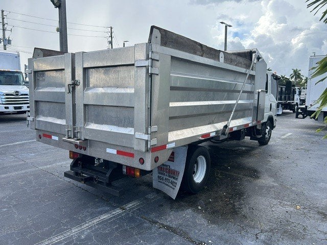 2024 ISUZU NPR Base