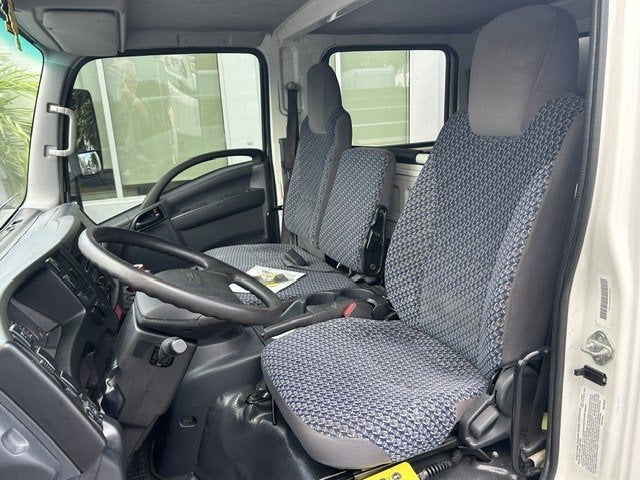 2024 ISUZU NPR Base