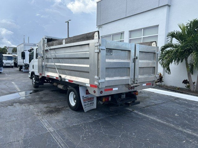 2024 ISUZU NPR Base