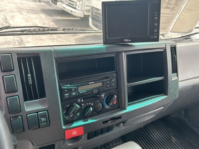 2016 ISUZU NPR Base