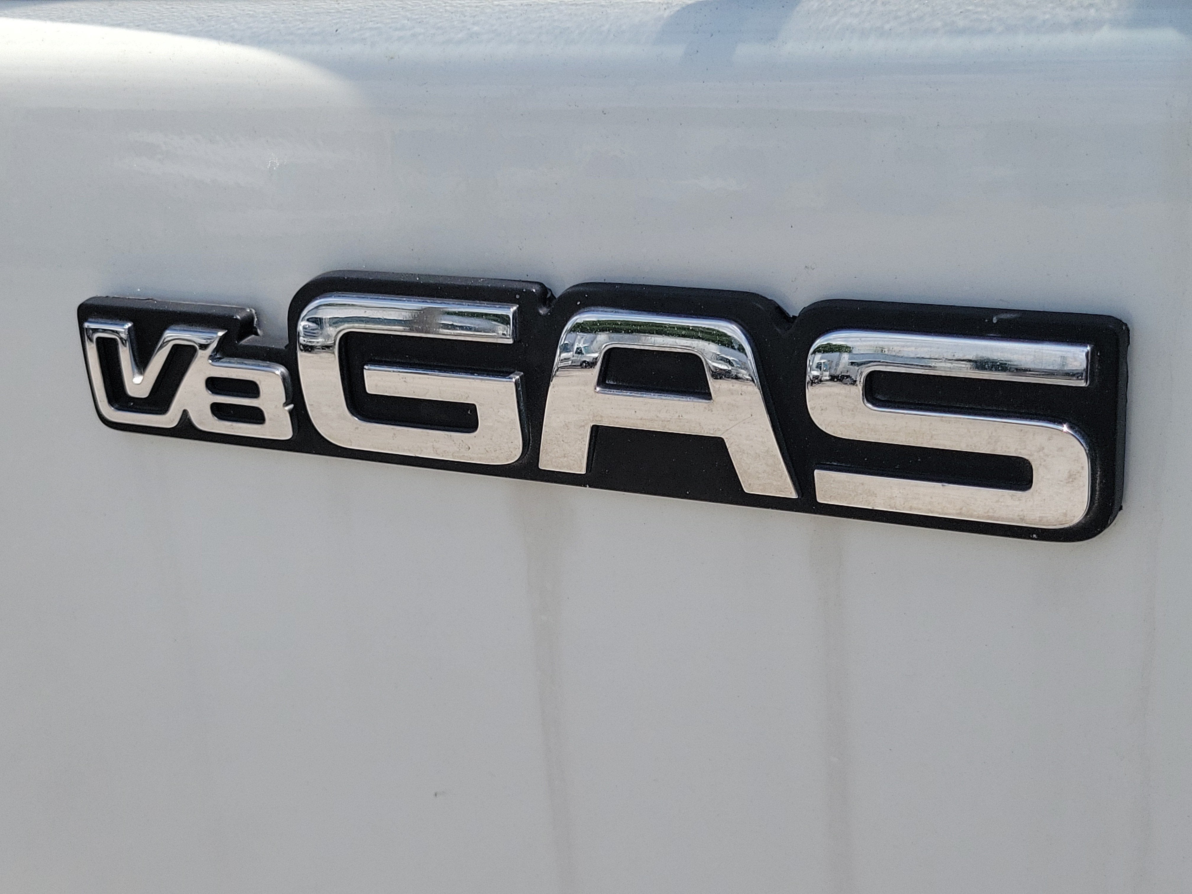 2024 ISUZU NPR Base