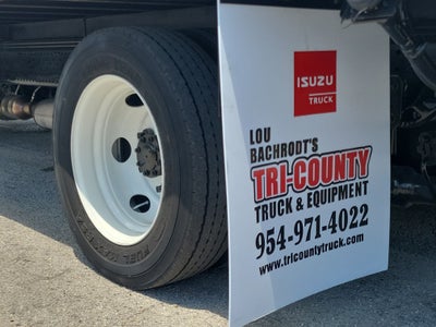 2024 ISUZU NPR Base