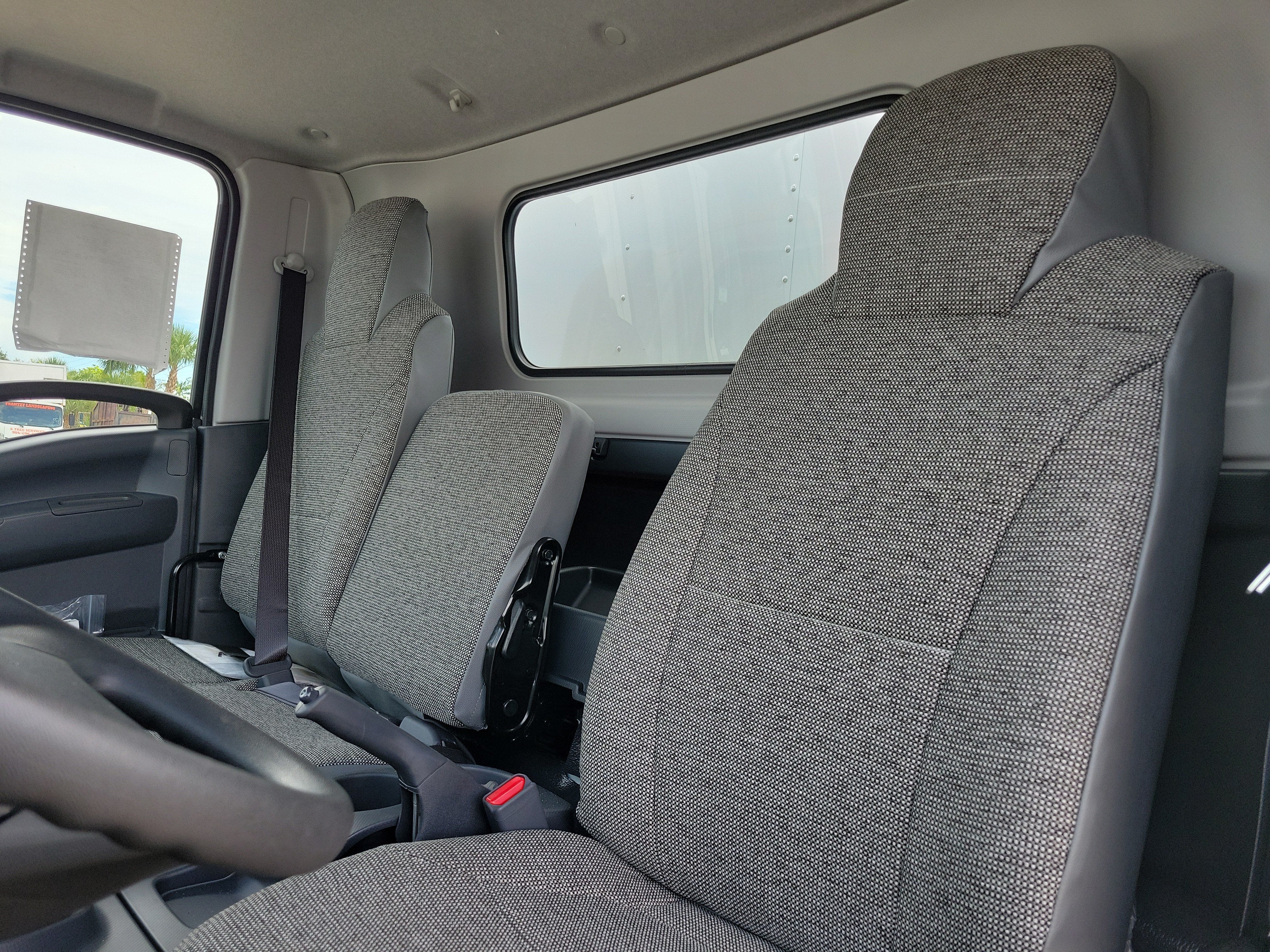 2026 Isuzu NPR HD Base