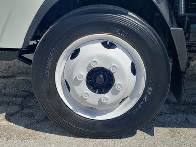 2021 ISUZU NPR Base
