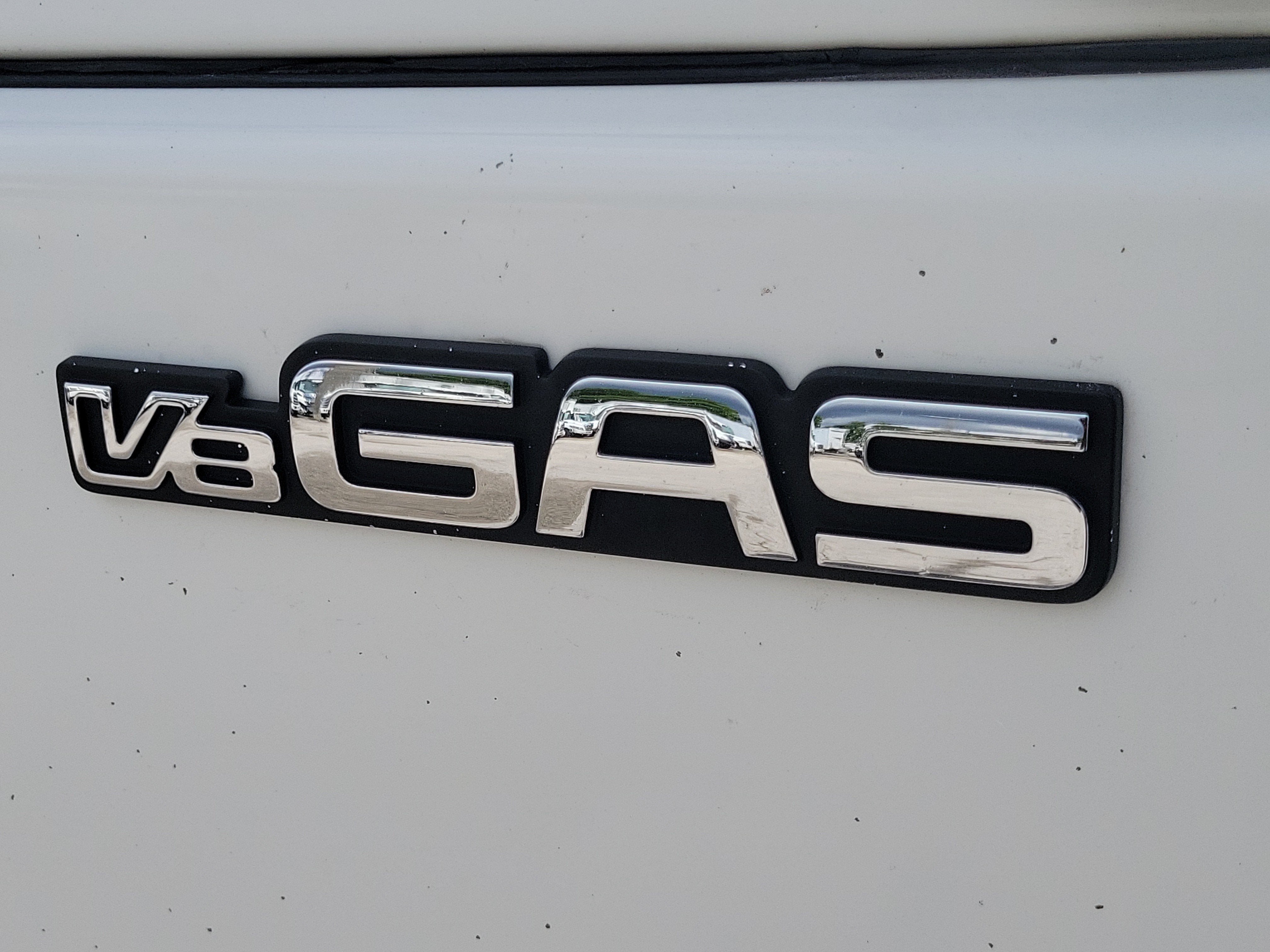 2021 ISUZU NPR Base