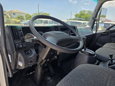 2025 Isuzu FTR Base