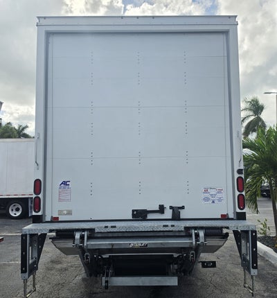 2025 Isuzu FTR Base