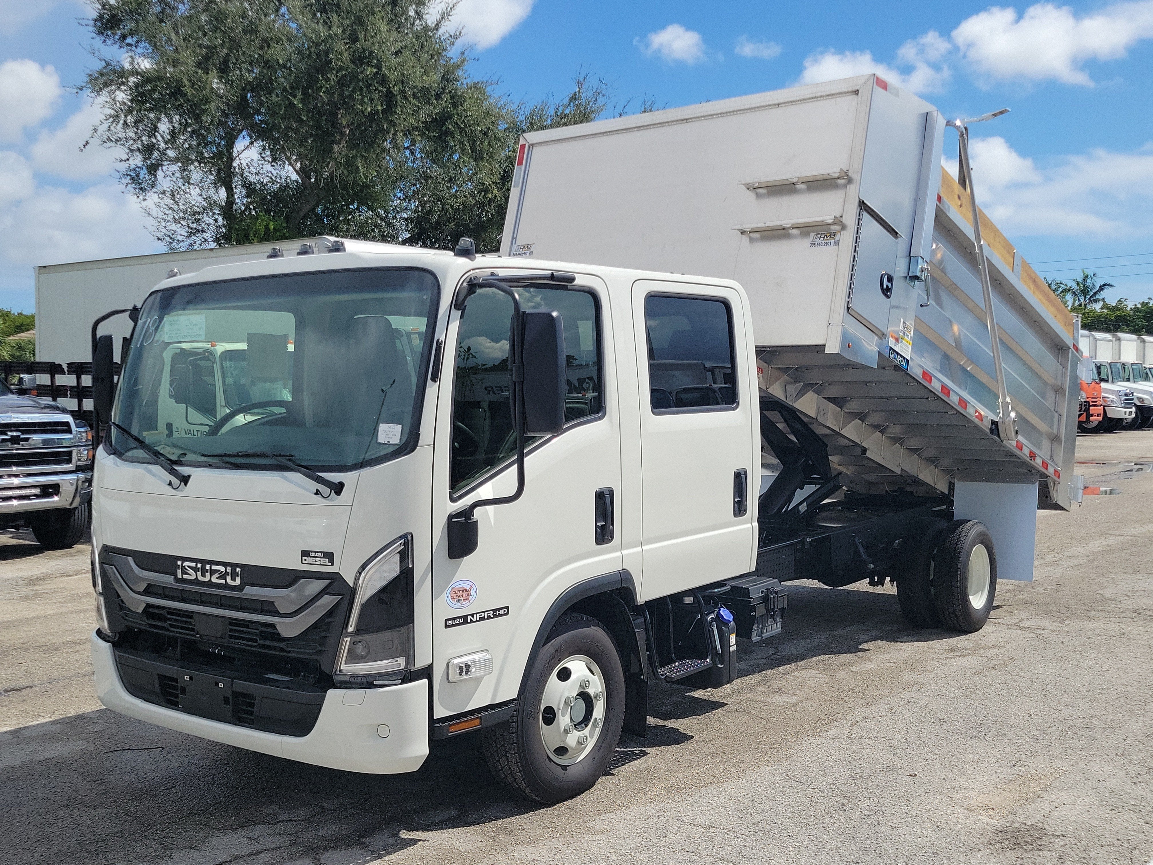 2025 Isuzu NPR HD Base