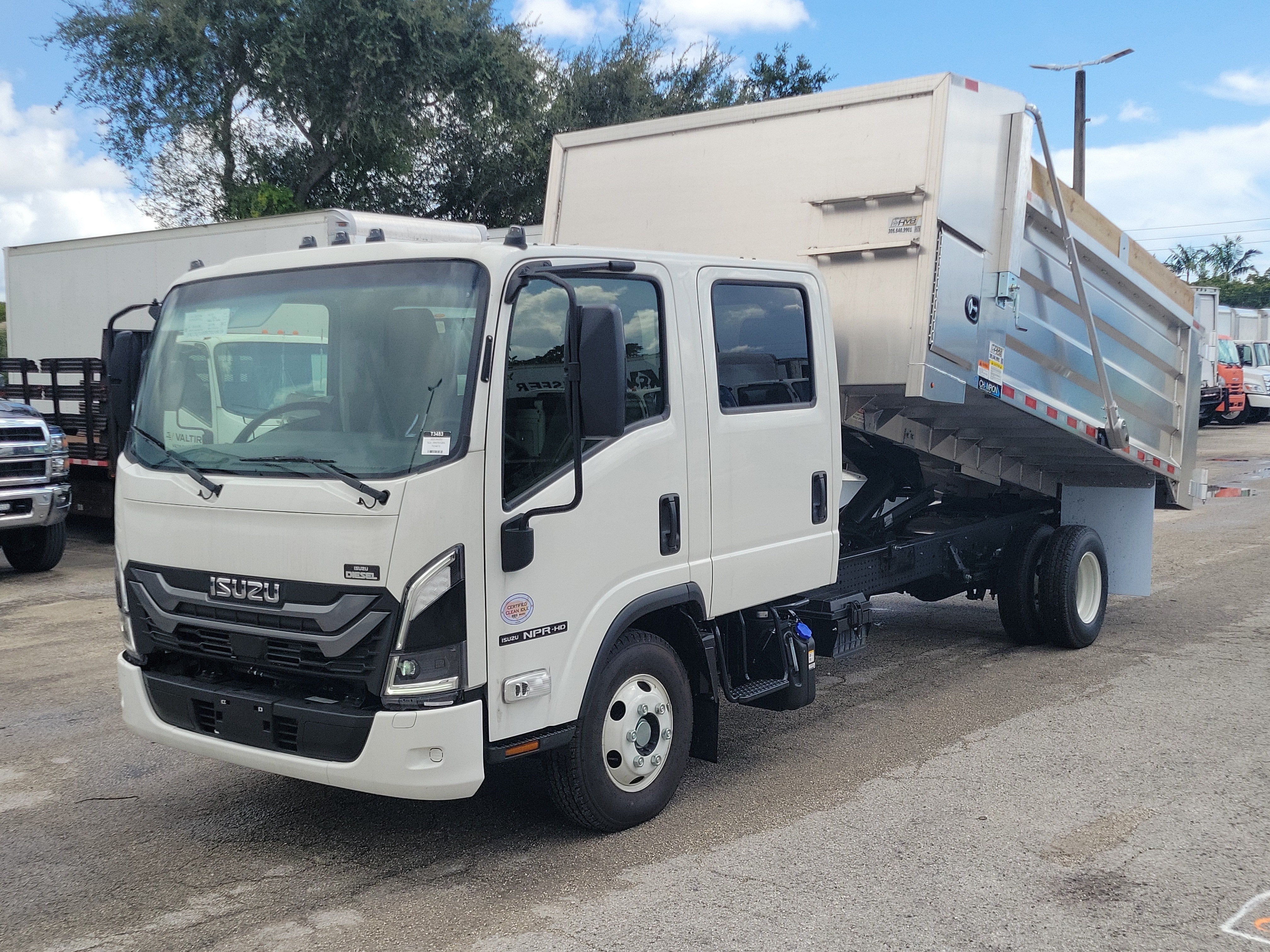 2025 Isuzu NPR HD Base