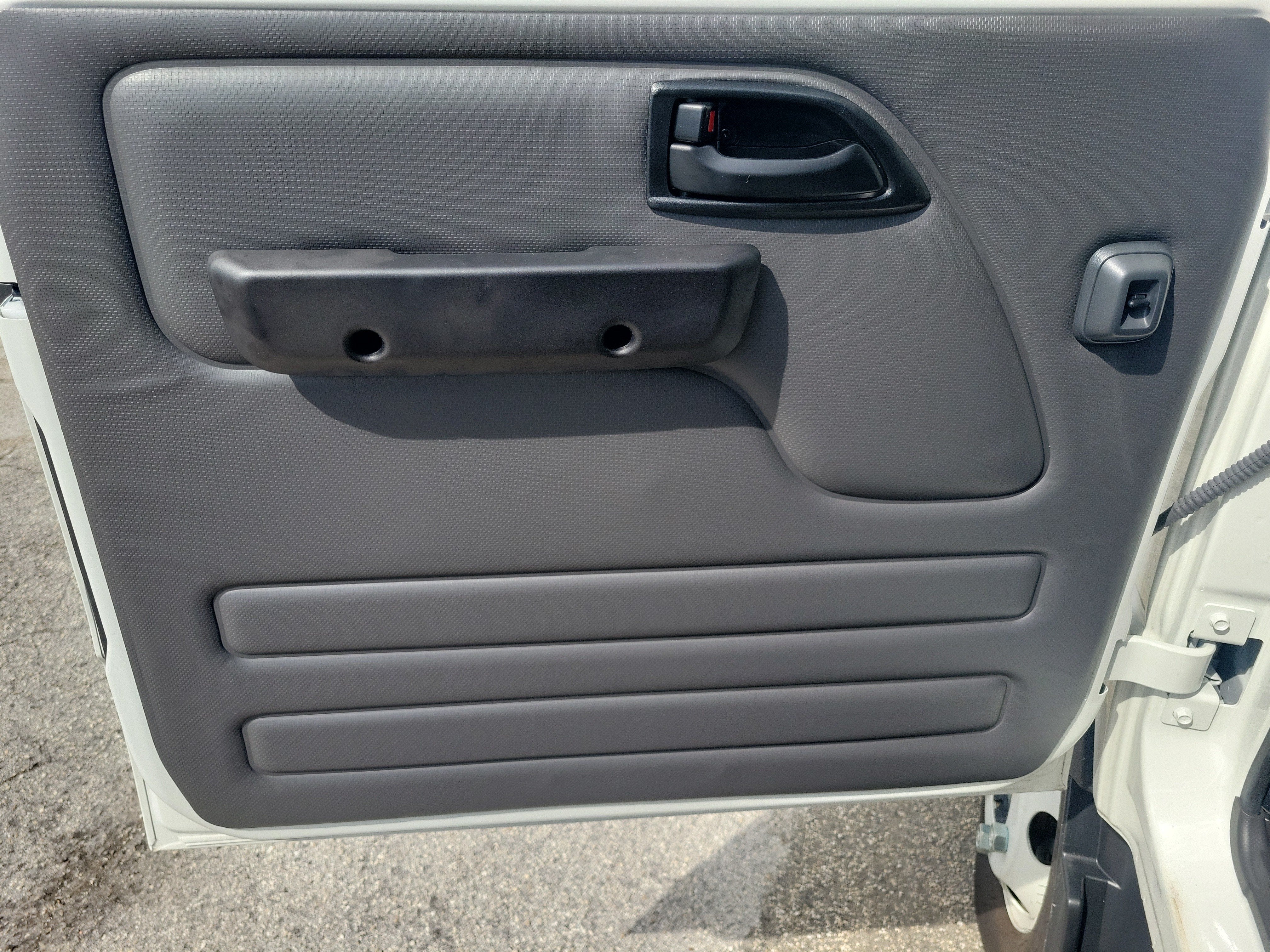 2025 Isuzu NPR HD Base