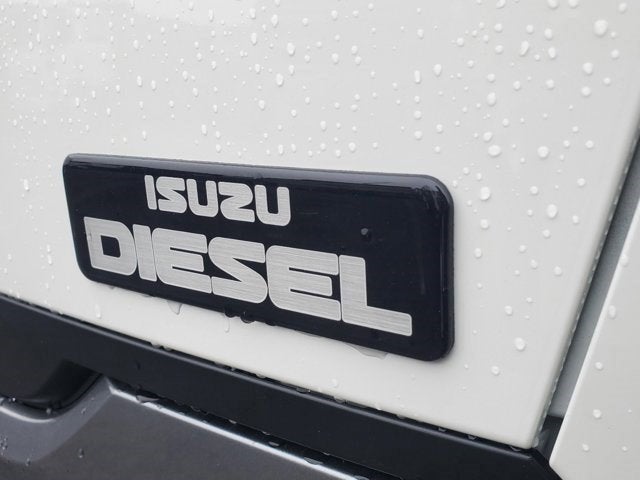 2027 Isuzu NPR HD Base