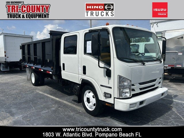 2022 ISUZU NPRHD Base