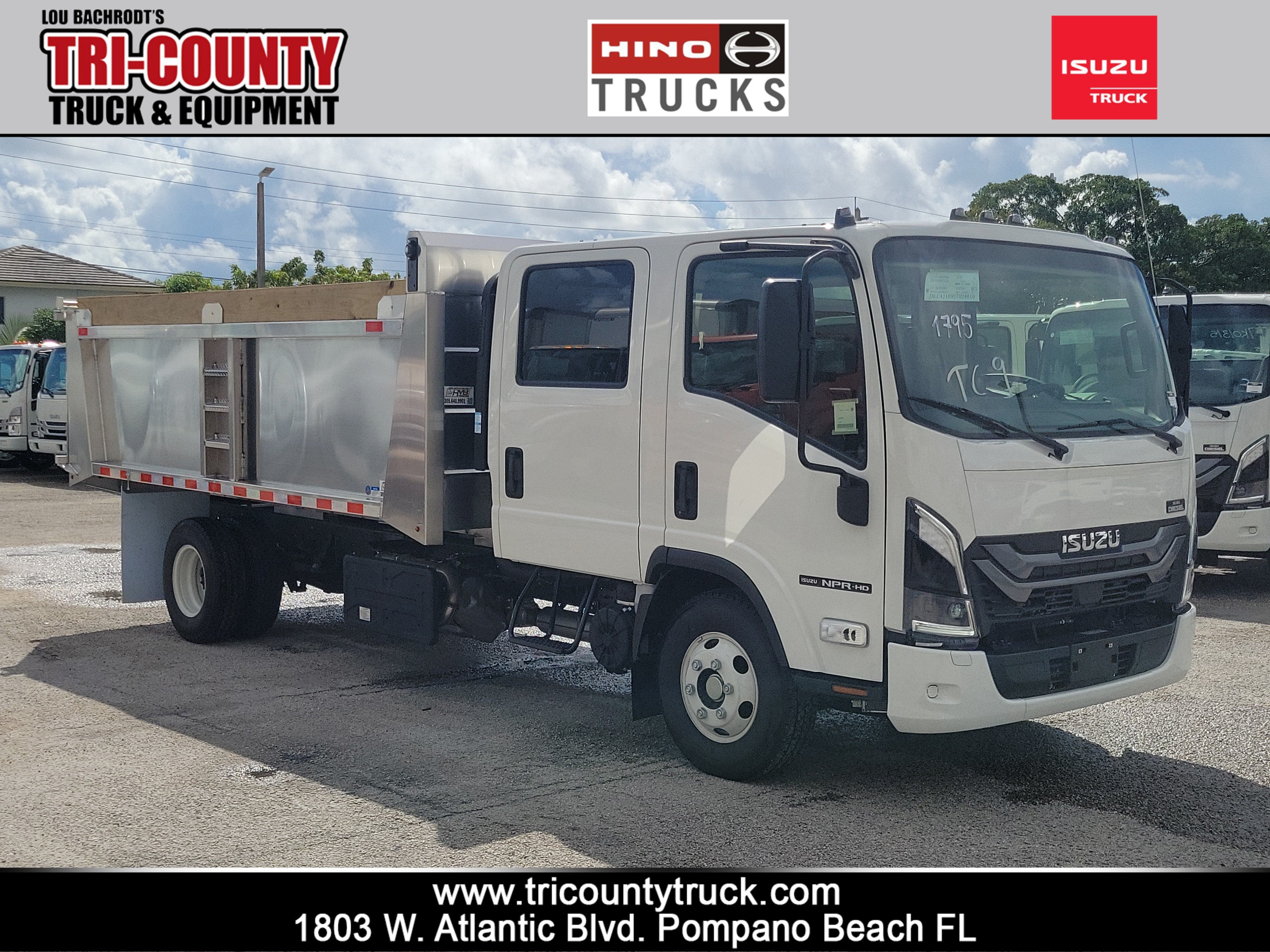 2025 Isuzu NPR HD Base