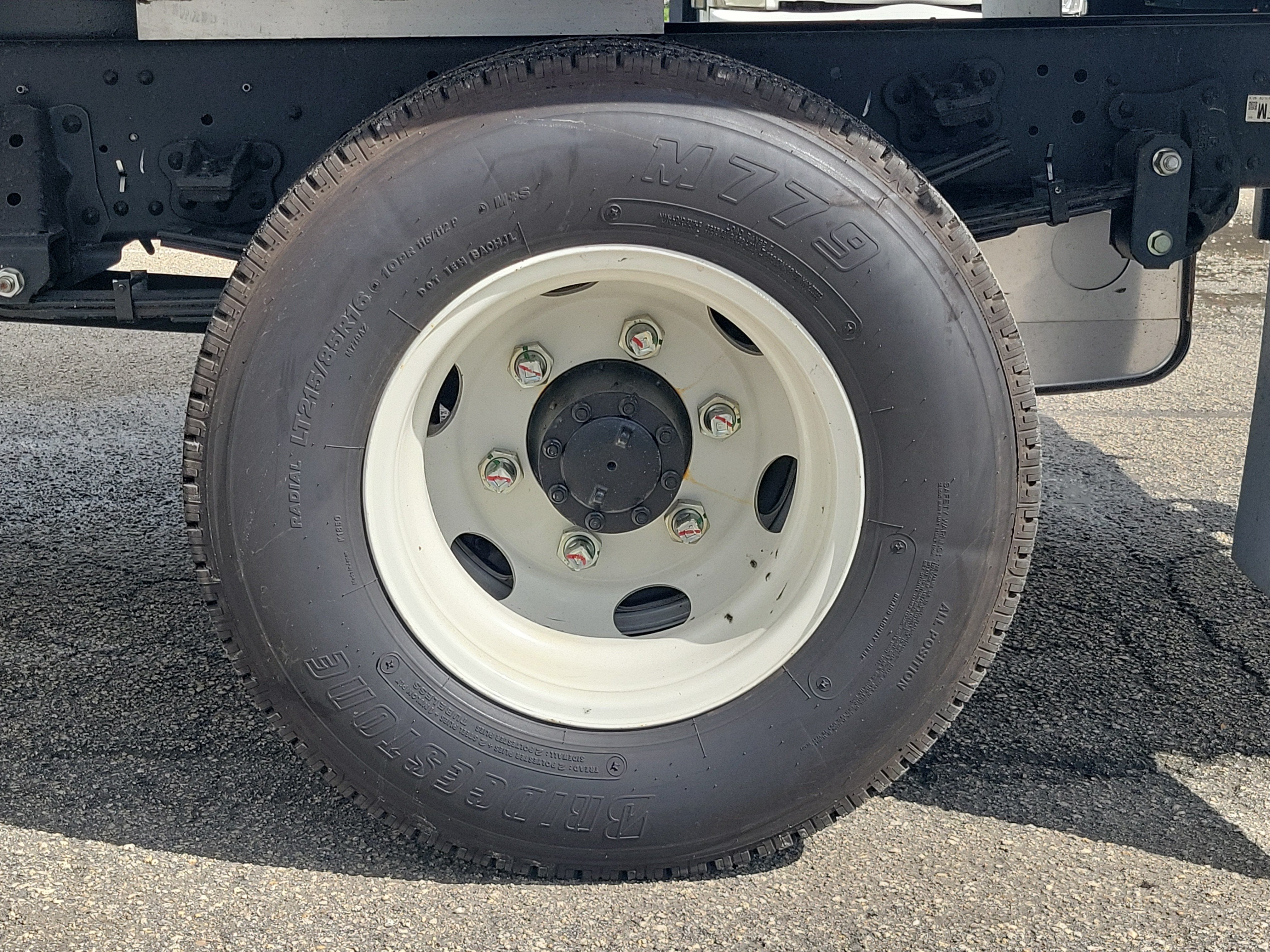 2025 Isuzu NPR HD Base