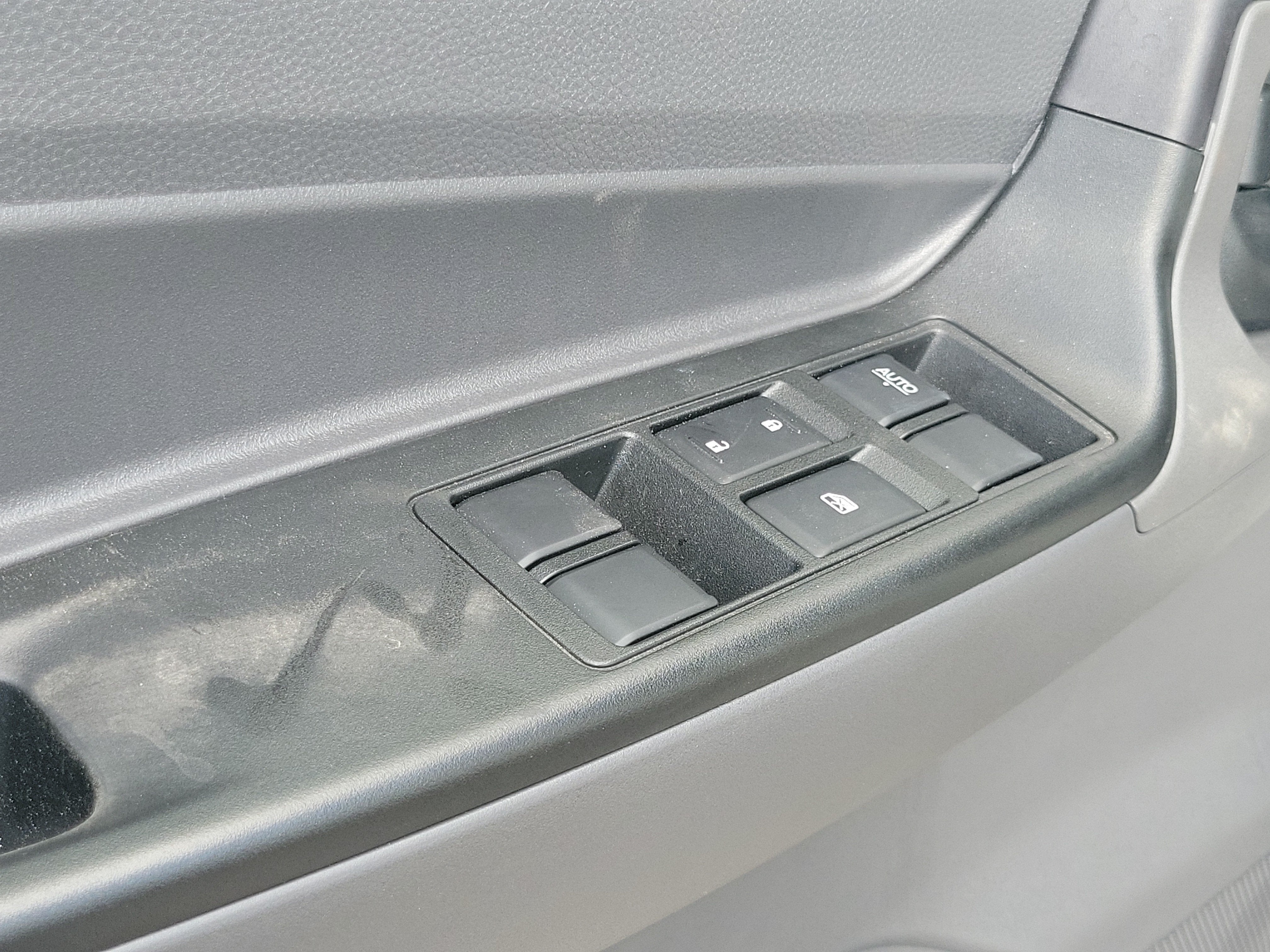 2025 Isuzu NPR HD Base