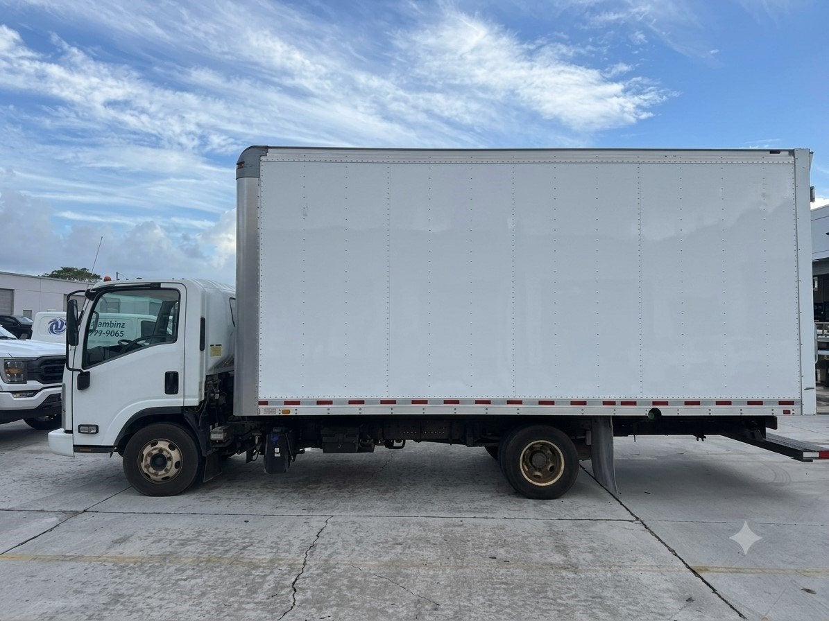 2016 ISUZU NPR-HD Base