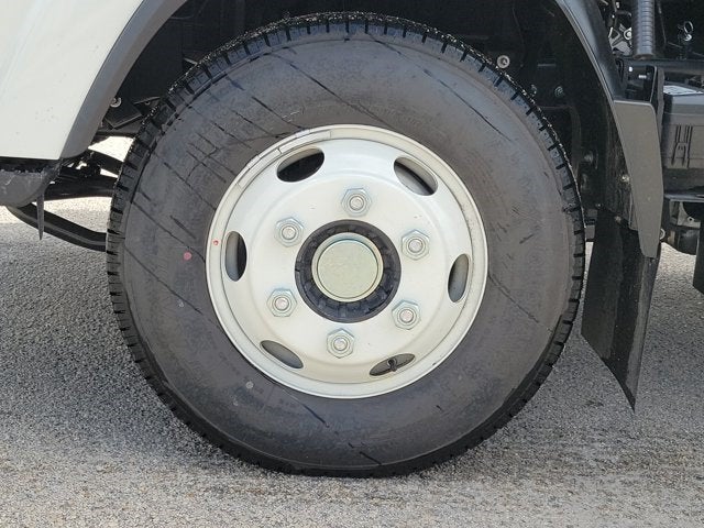 2026 Isuzu NPRXD Base