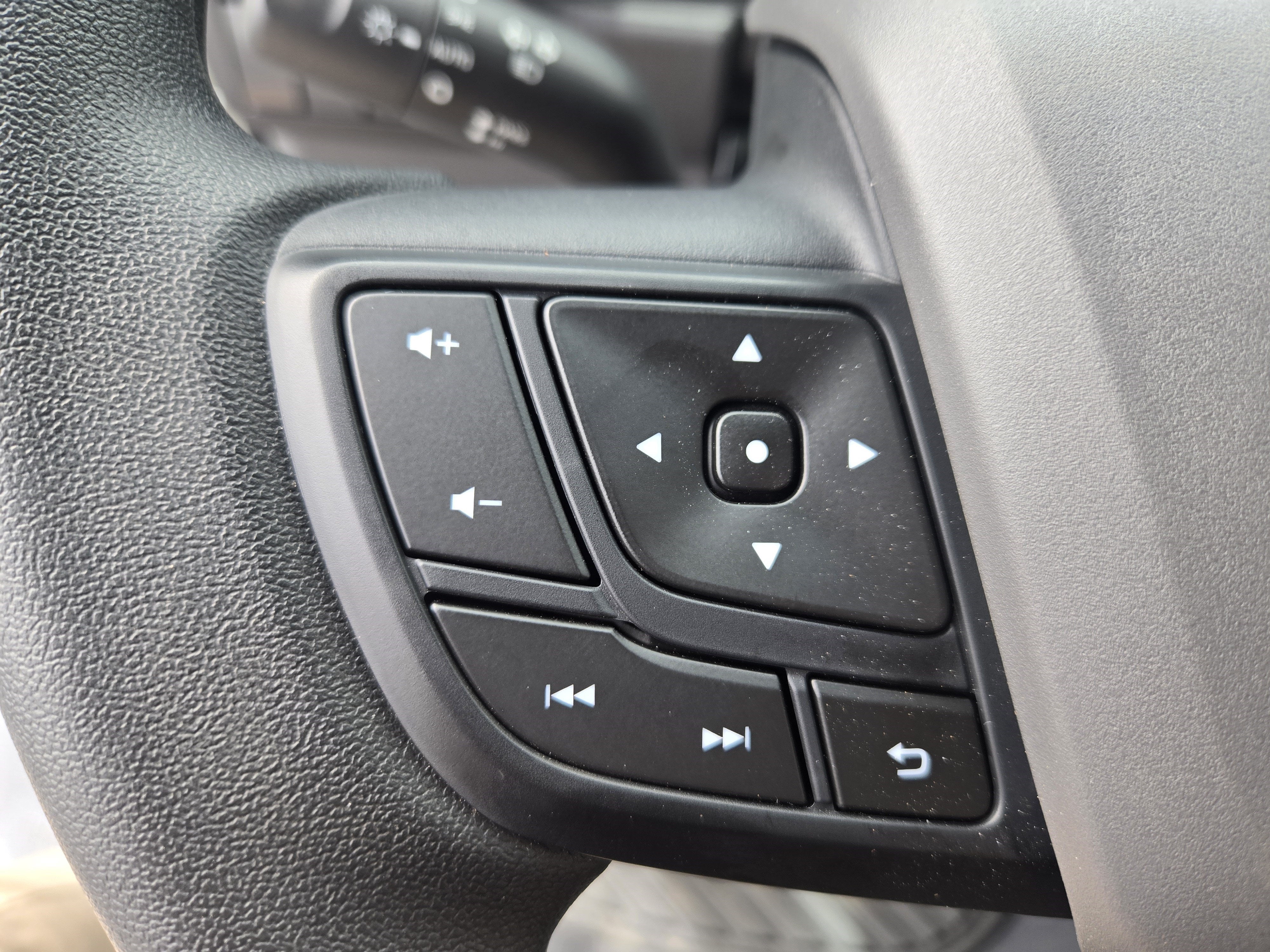 2026 Isuzu NPR HD Base