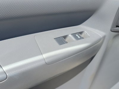 2022 ISUZU NRR Base