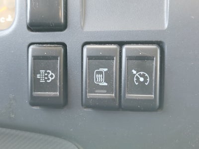2022 ISUZU NRR Base