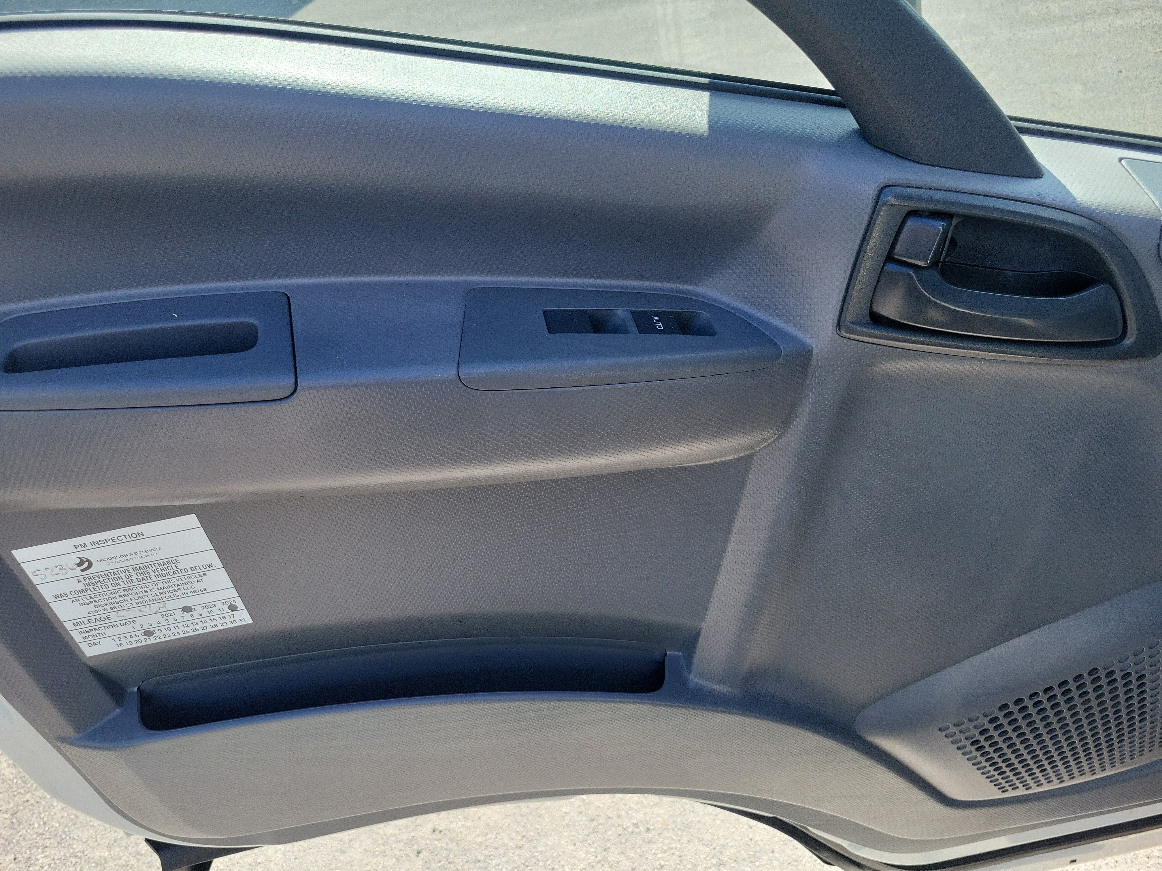 2021 ISUZU NRR Base