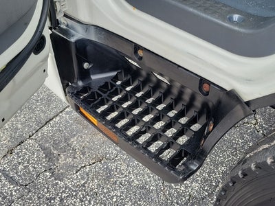 2020 ISUZU NRR Base