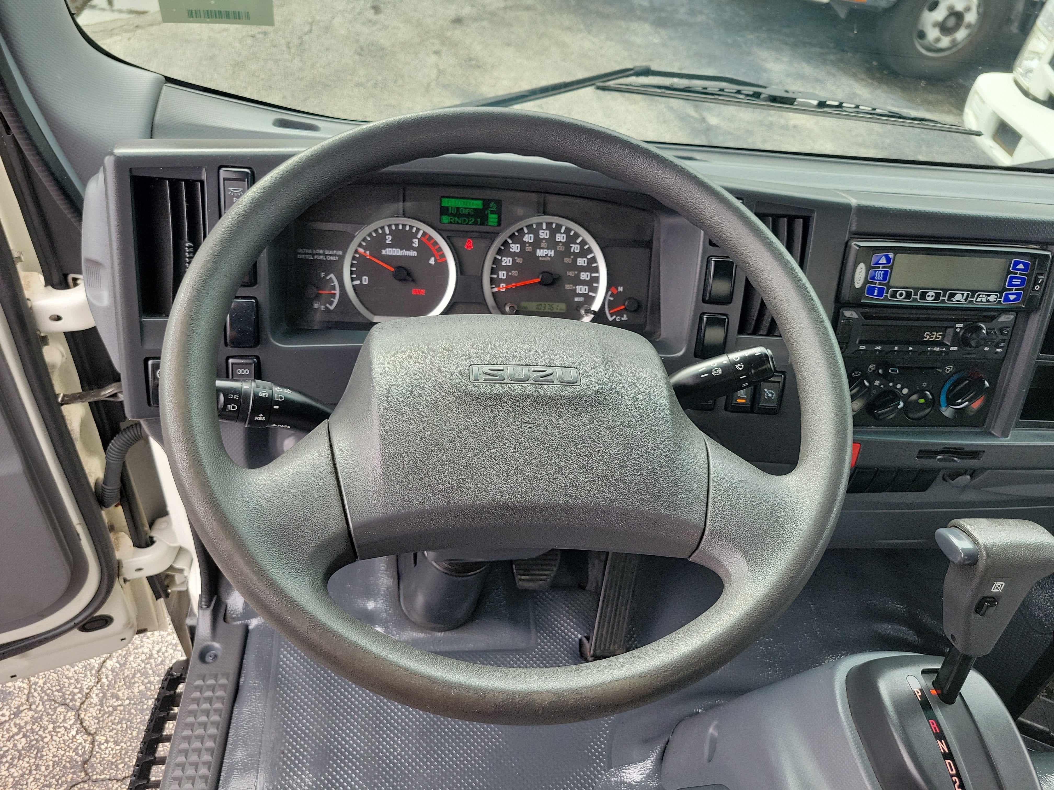 2020 ISUZU NRR Base