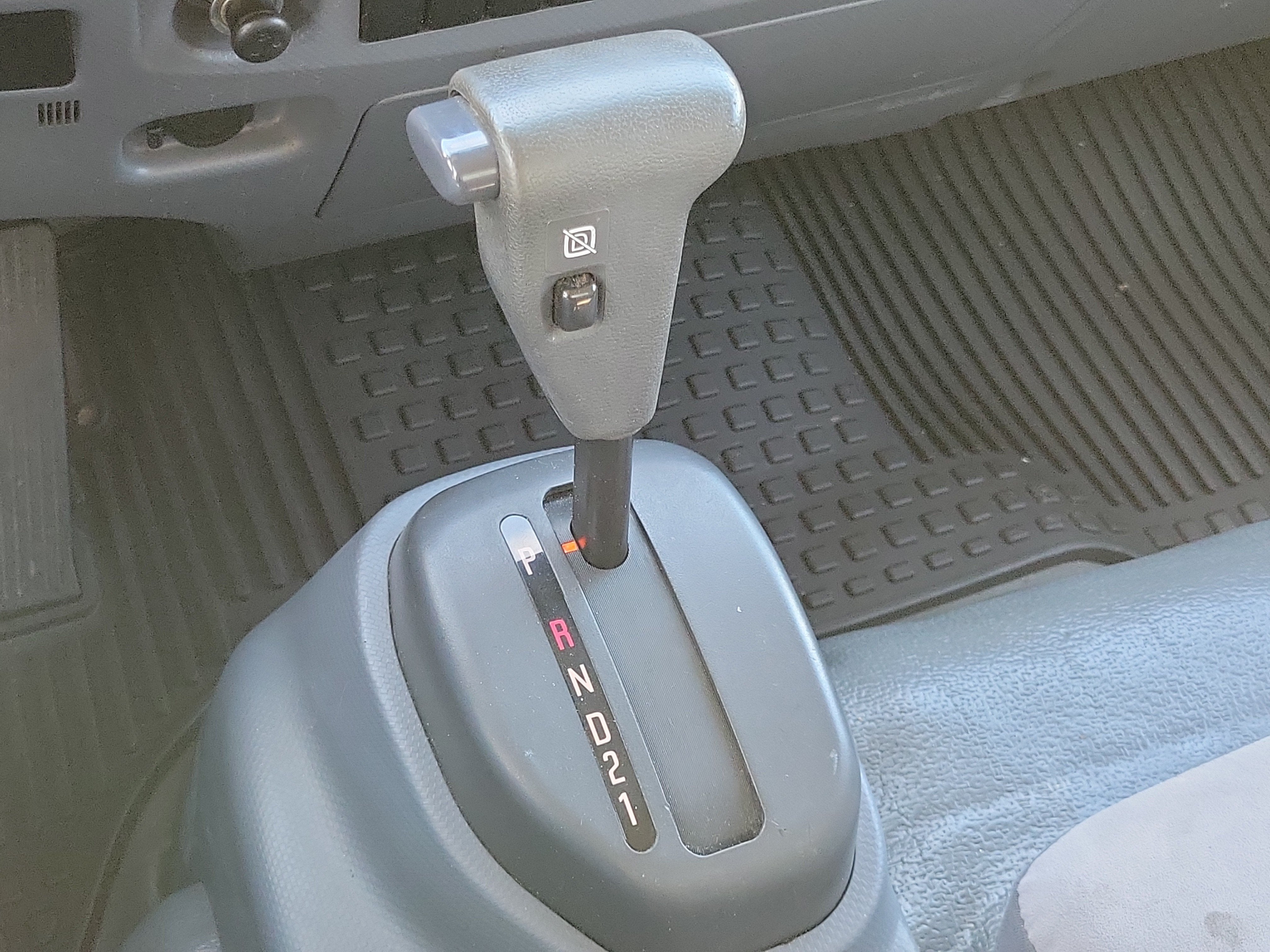 2020 ISUZU NQR Base