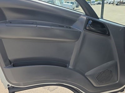 2023 ISUZU NRR Base